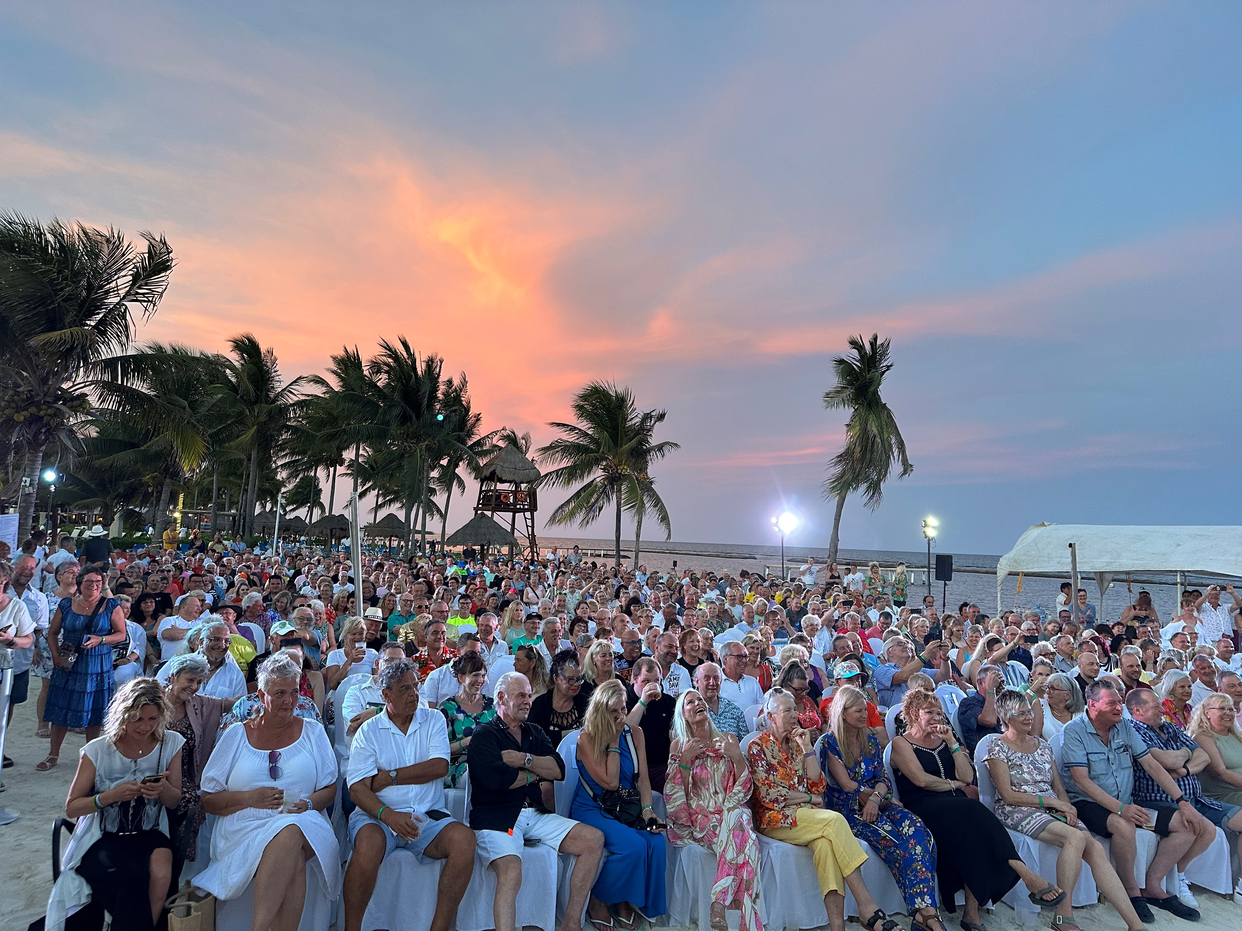 4_Vorfreude auf die Schlagernacht am Strand