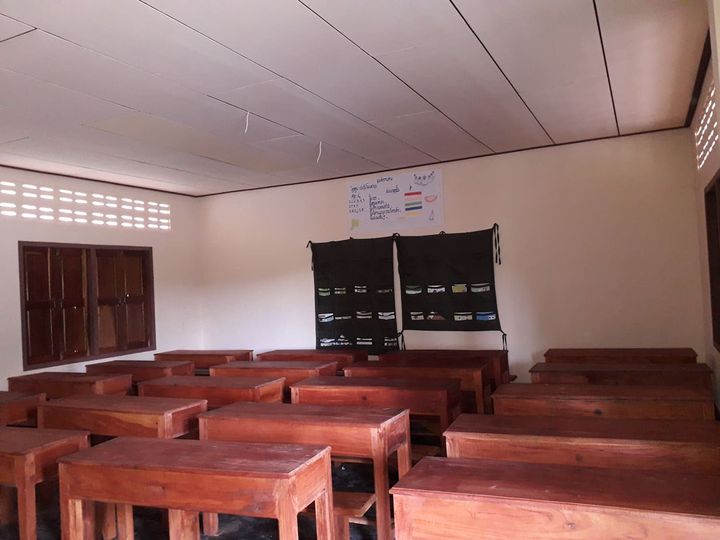 Laos_Phon_Ya_Nang_Klassenraum_ergebnis