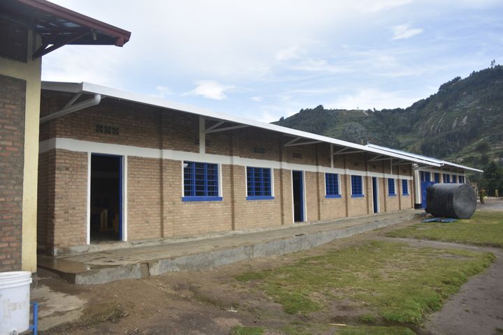Ruanda_Mutaho_sanierte Räume_ergebnis