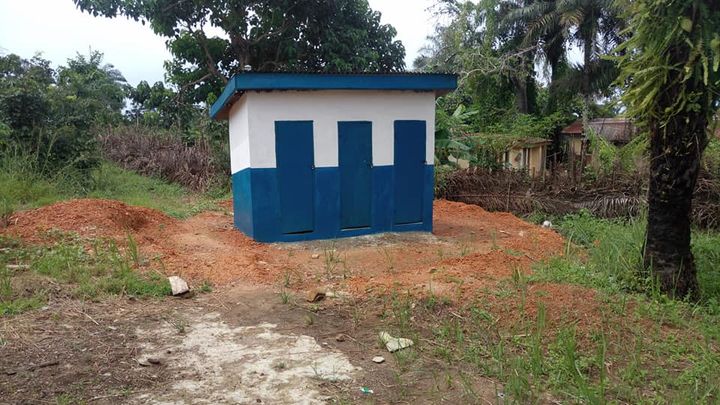 Sierra Leone_Manjoro_Toiletten_ergebnis