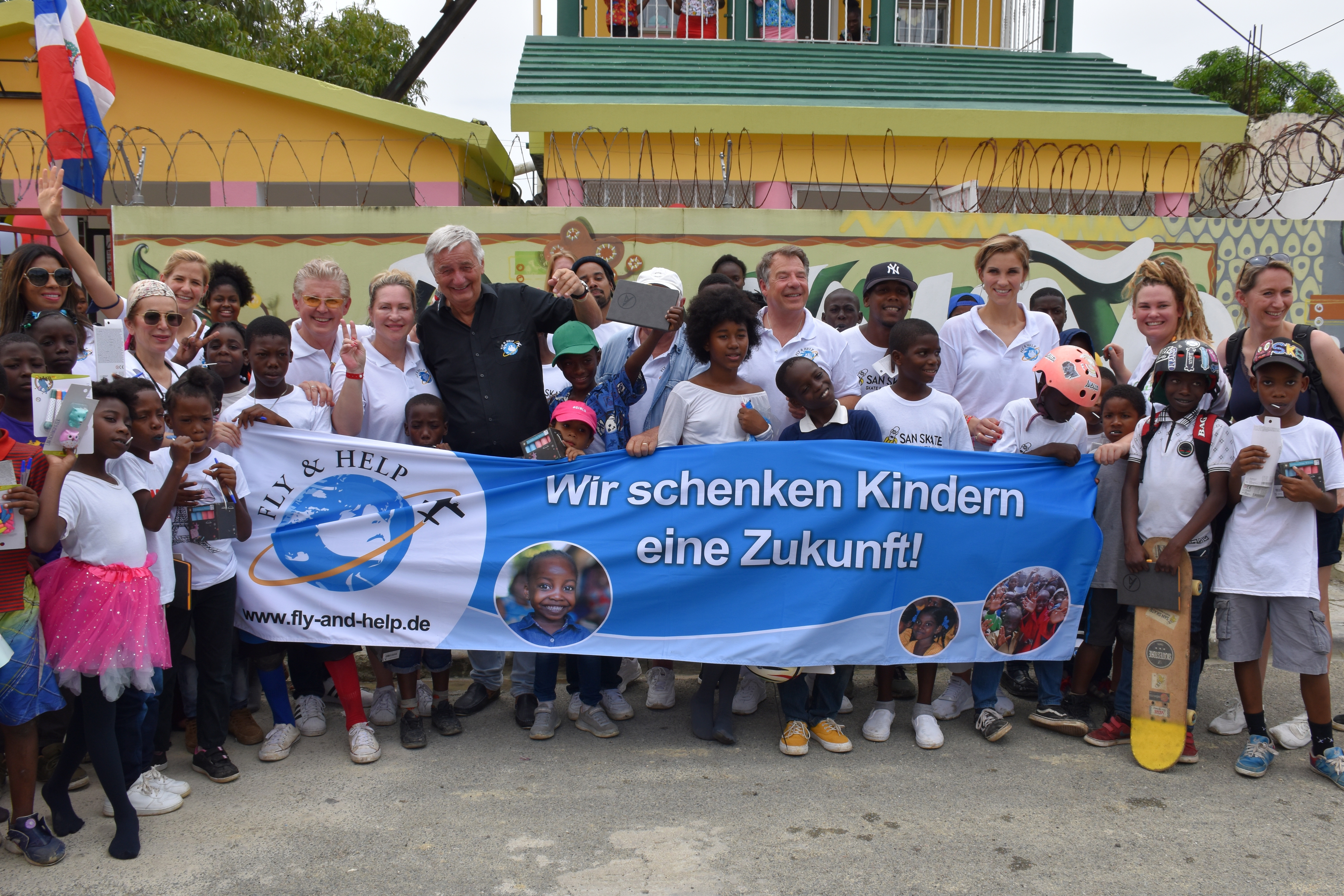 Schulbesuch Gruppenfoto